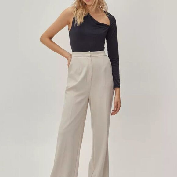 NASTY GAL Cut Out One Shoulder Body Suit 6 - Picture 1 of 6